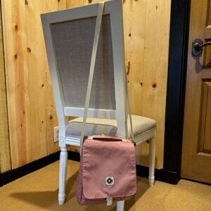 Walker Family Goods "The Messenger" in Rose